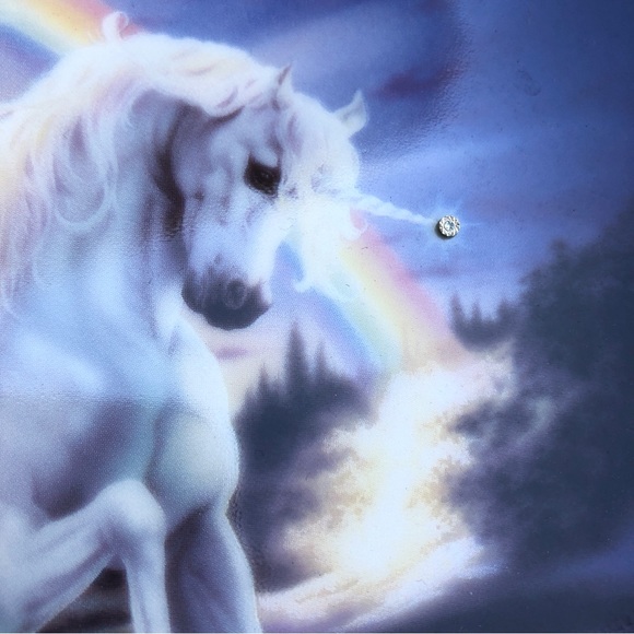 The Rainbow Diamond Unicorn - limited edition collectible plate - Picture 2 of 3